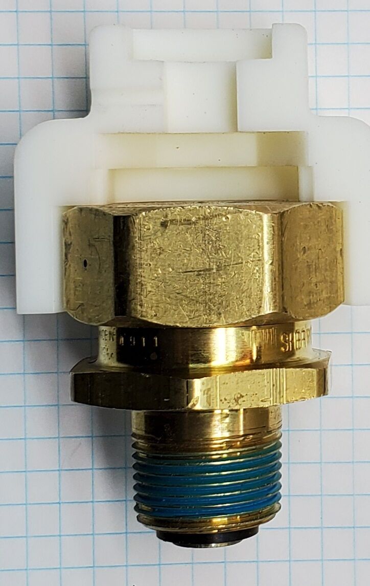 ALL-N-ONE liquid withdrawal valve cap socket