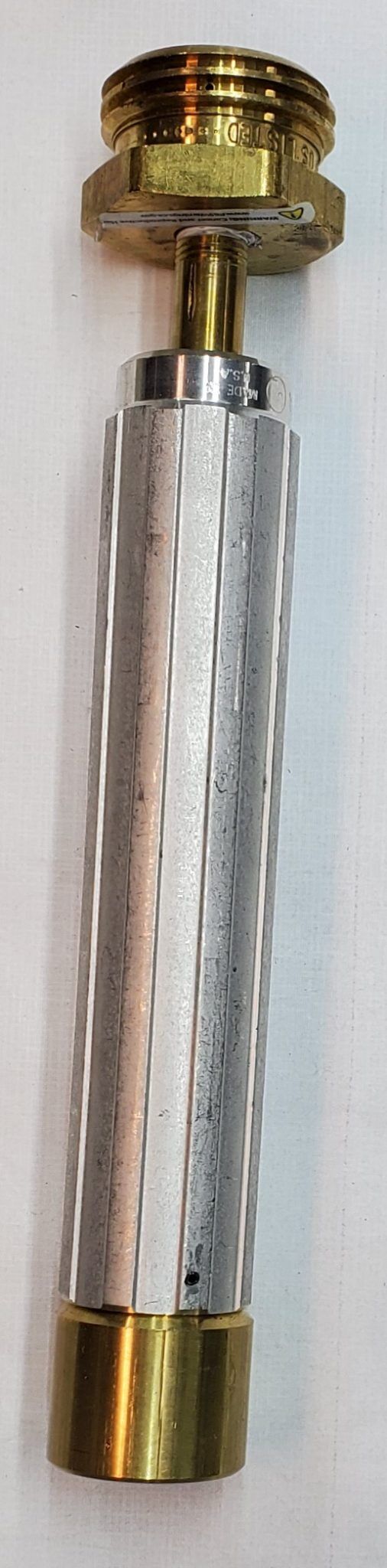 FORK TRUCK SAFETY CONNECTOR